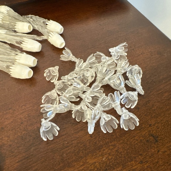 LOT OF 55 Vintage Christmas Light Cover Reflector:Icicles,Flowers Blooms & Star - Picture 4 of 13